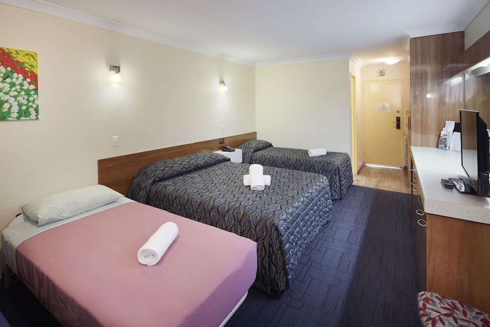 Triple Room photo 2