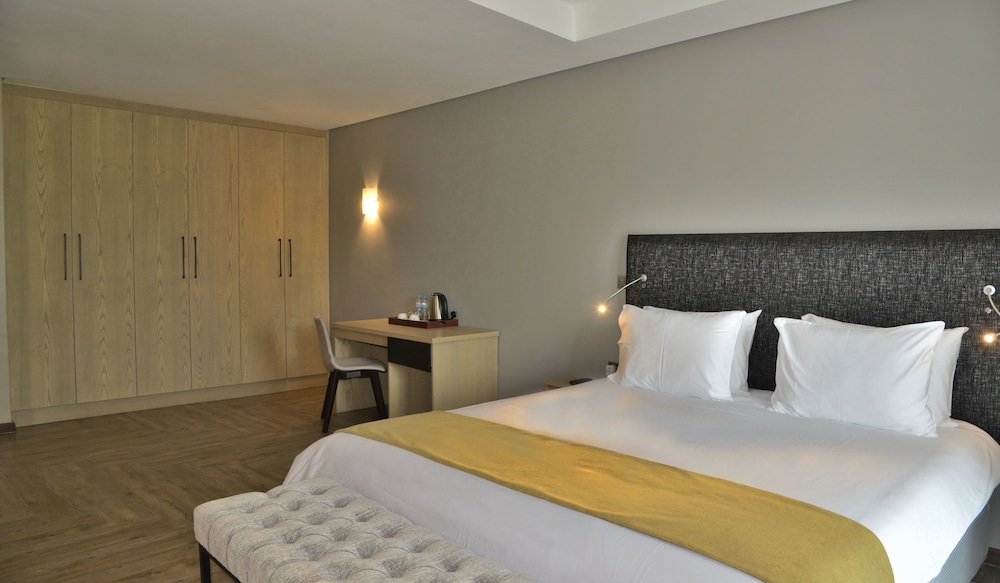 Executive Suite photo 3