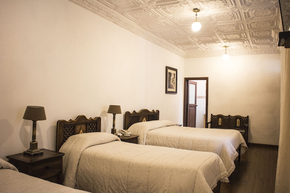 Standard Quadruple Room photo 2