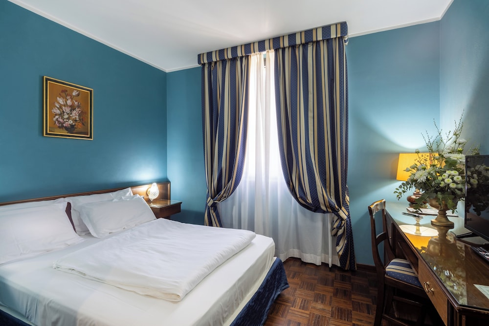 Business Double Room
