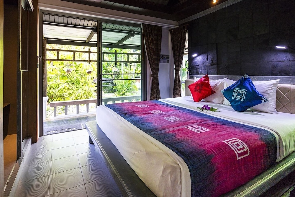 Deluxe Double Room photo 2