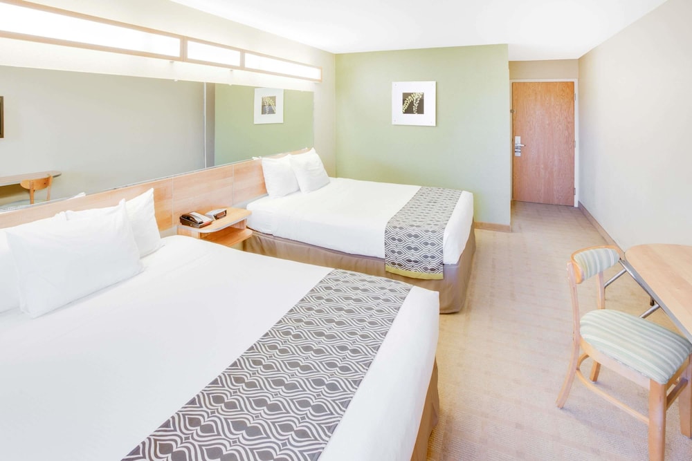 Room, Accessible (Non-Smoking) photo 1