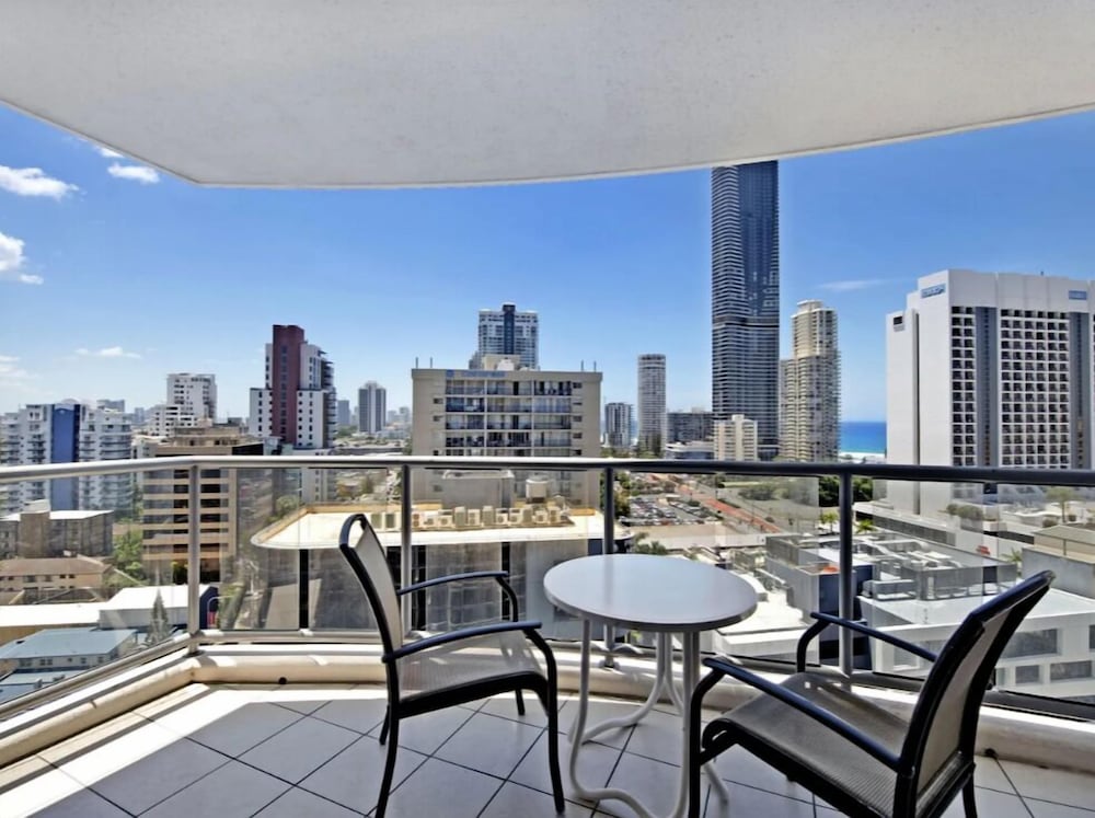 Two-Bedroom Apartment with Ocean View photo 3