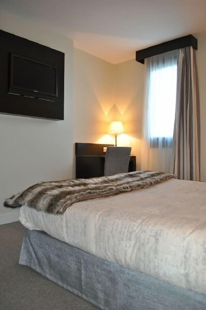 Double Room Single Use