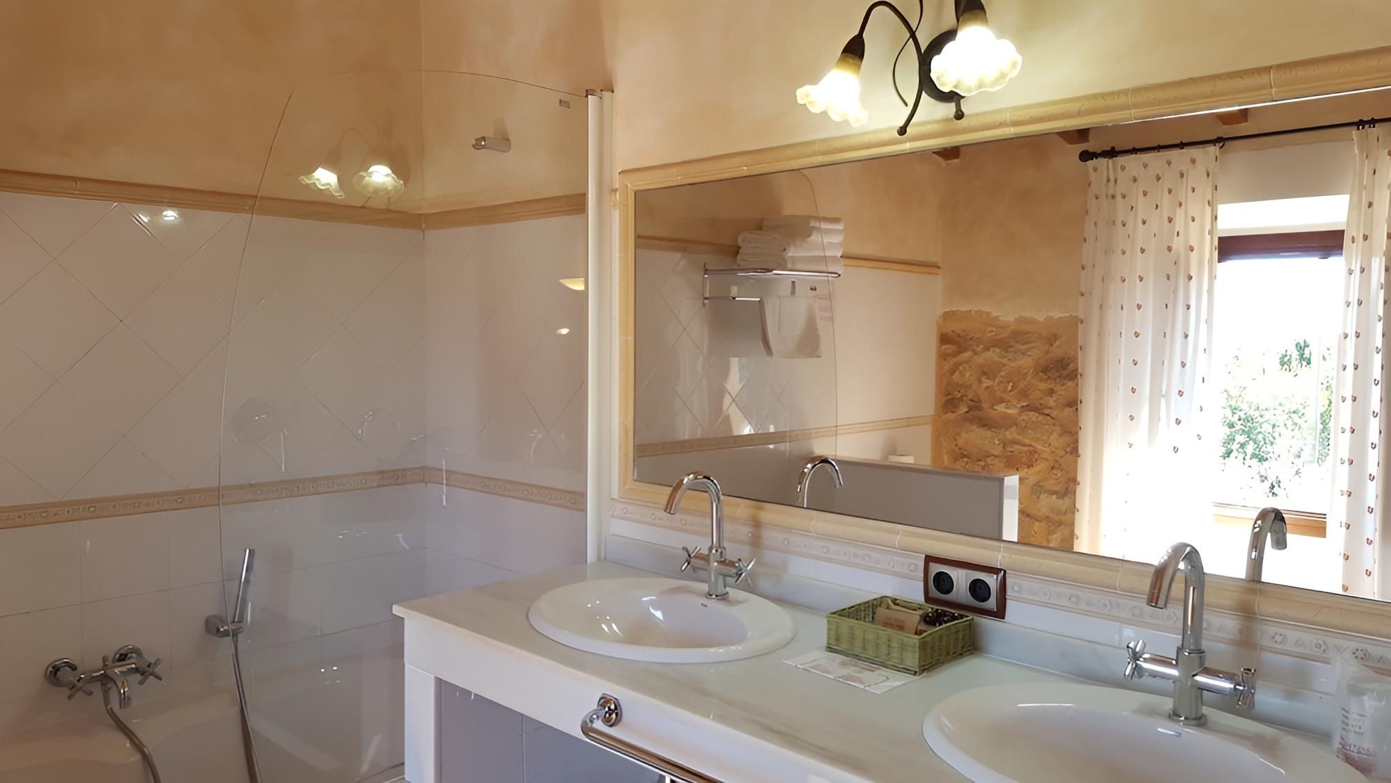 Standard Double or Twin Room, Resort View photo 3