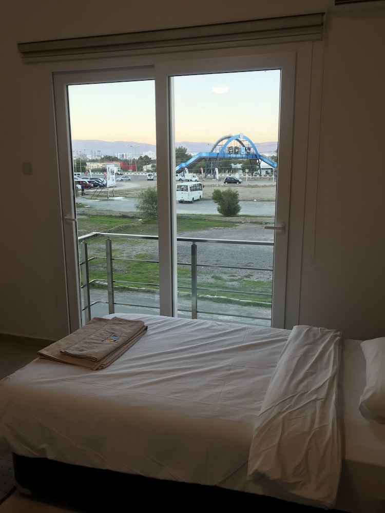 Standard Room, 1 Double or 2 Twin Beds photo 2
