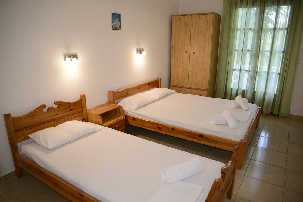 Comfort Triple Room