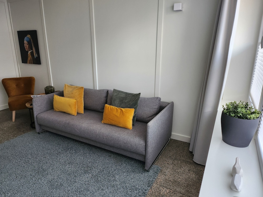 Deluxe Studio, 1 Bedroom, Non Smoking, City View photo 2