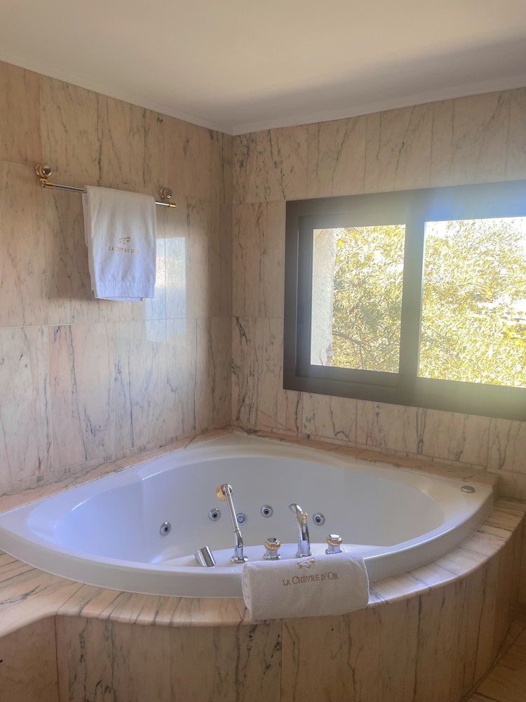 Chambre Double Tradition, vue montagne