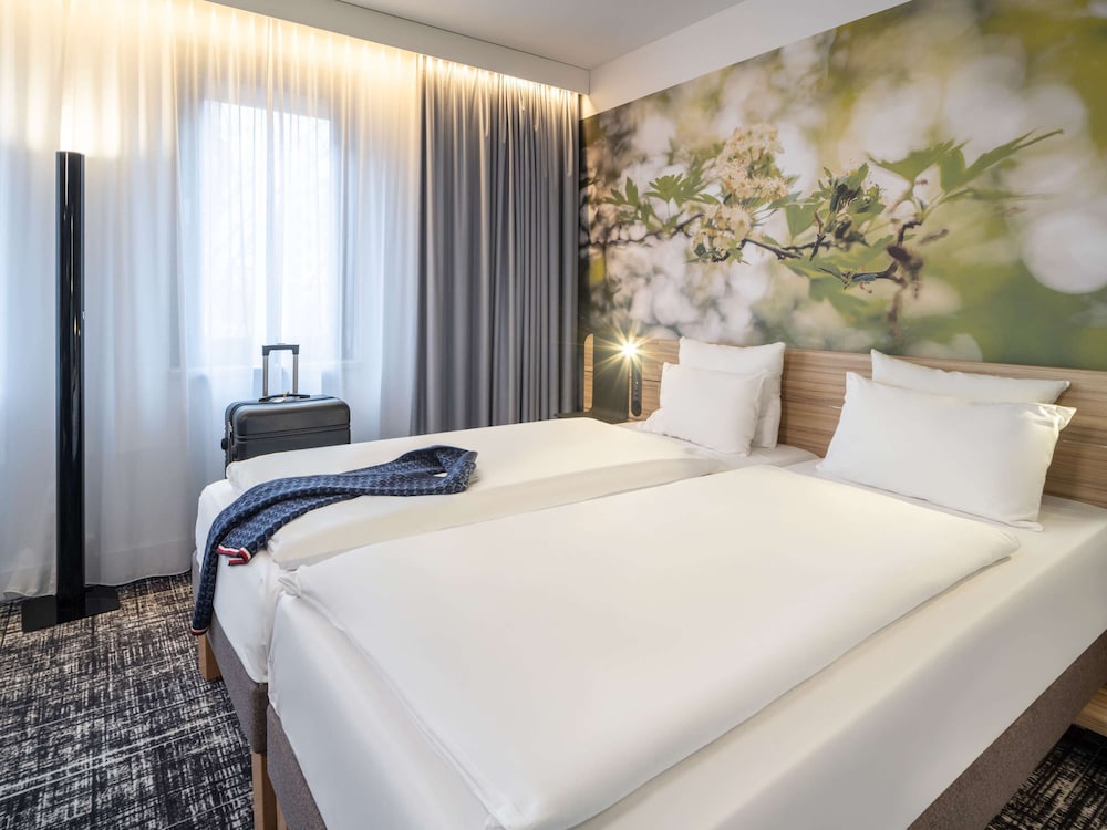 Junior Suite, 2 Twin Beds photo 1