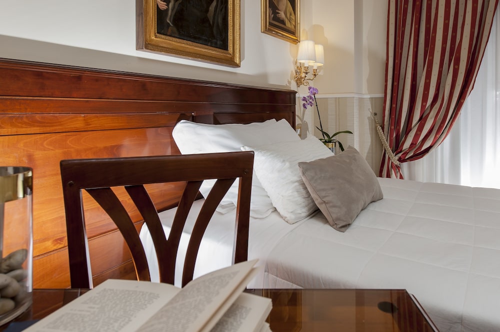 Comfort Single Room