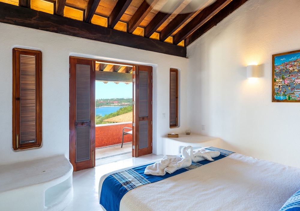 Luxury House, Balcony, Ocean View photo 1
