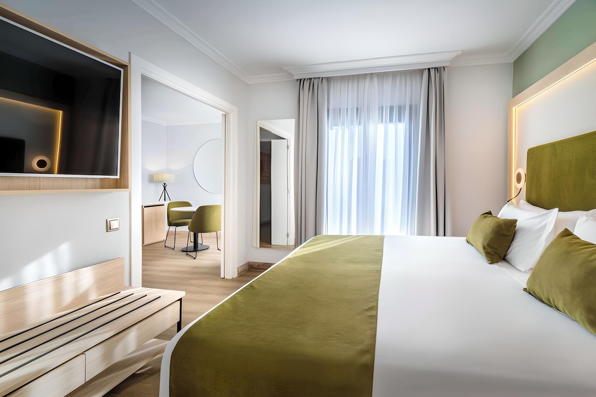 Relax in our stylish and cozy hotel room!