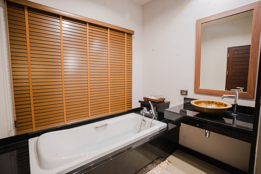 deluxe twin bed with private pool - Photo 5