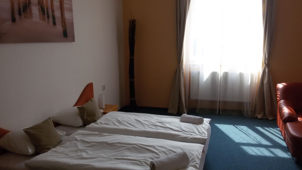 Suite, 1 Bedroom (2 Guests)