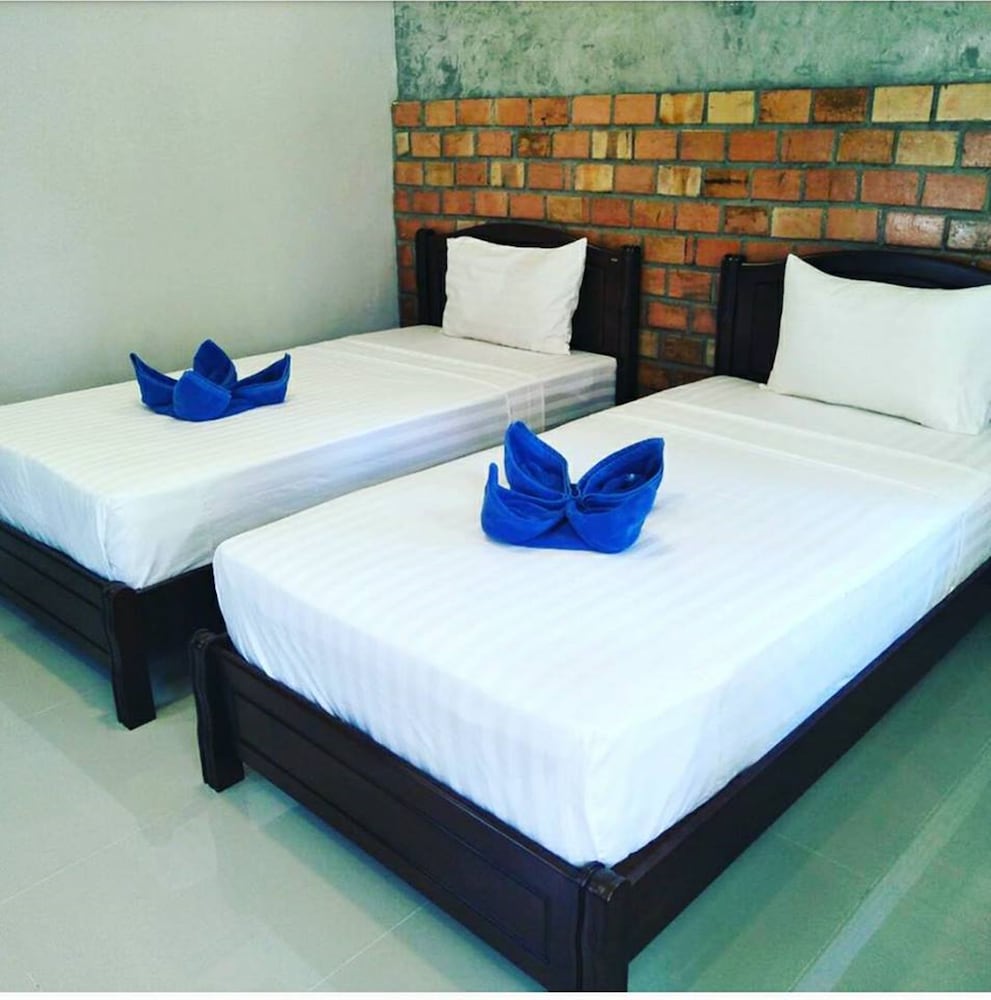 Deluxe Room Beach Zone photo 3