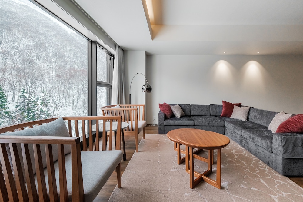 2 Bedroom Residence