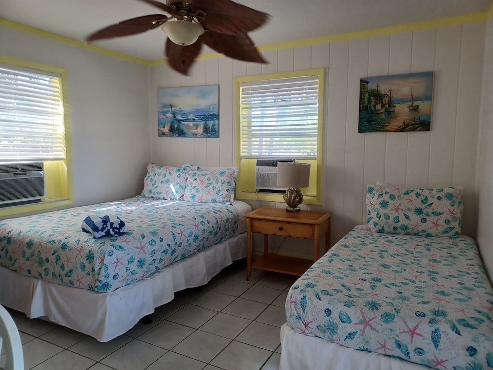 Family Cabin, Kitchen, Partial Ocean View photo 2