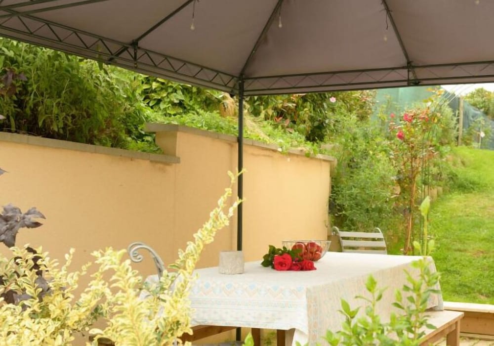 Standard Studio, Private Bathroom, Garden View (Studio) photo 2
