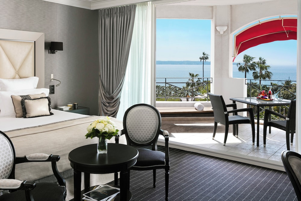 Junior Suite, Terrace, Sea View (Prestige) photo 1