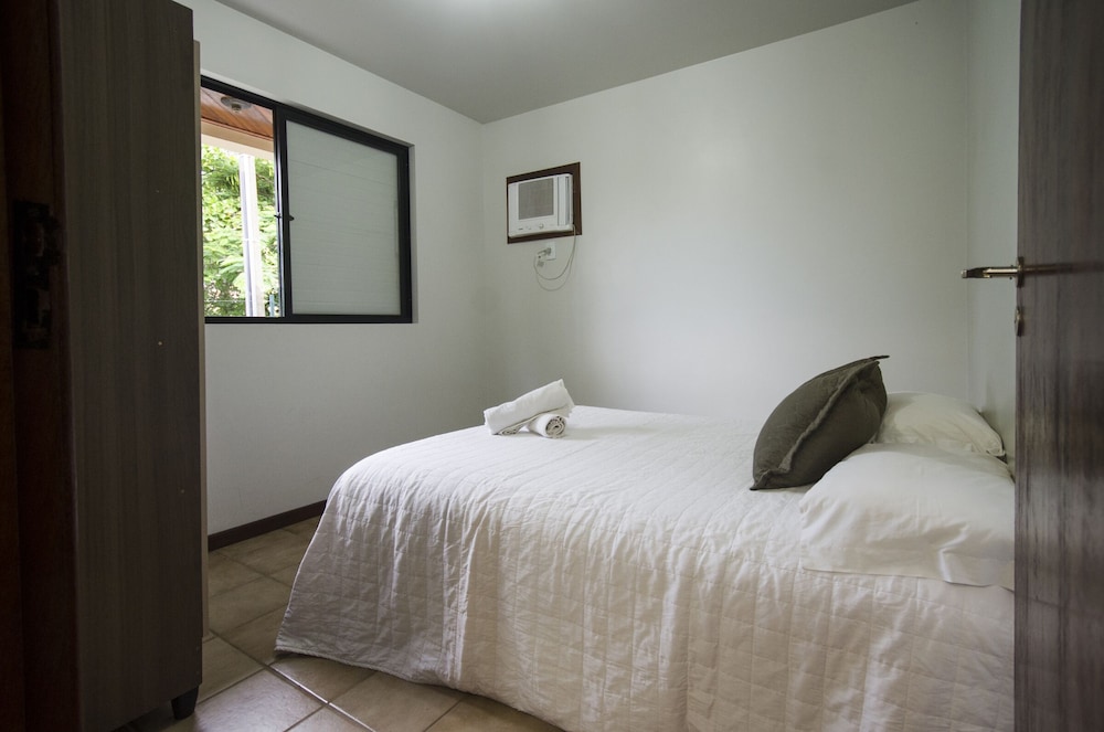 Basic Apartment