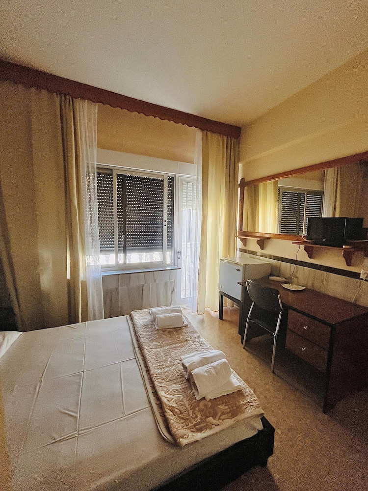 Classic Double or Twin Room, Balcony