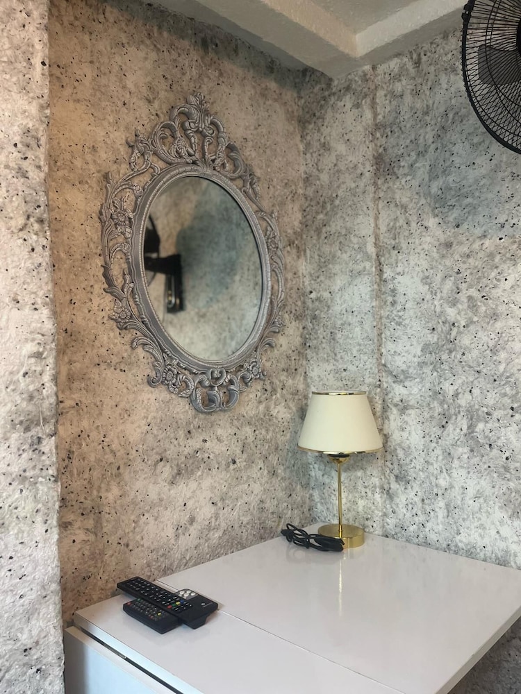 Basic Single Room photo 3