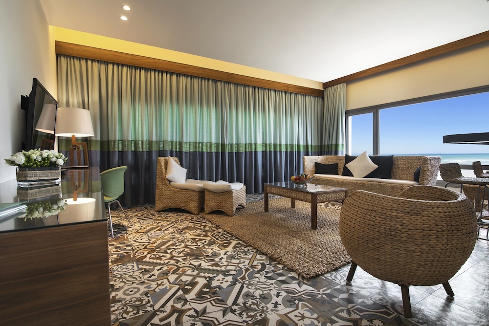 Panoramic Suite