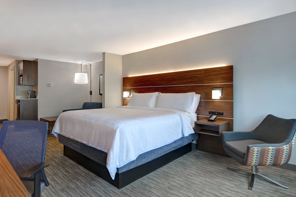 Room (Specialty) - Photo 2