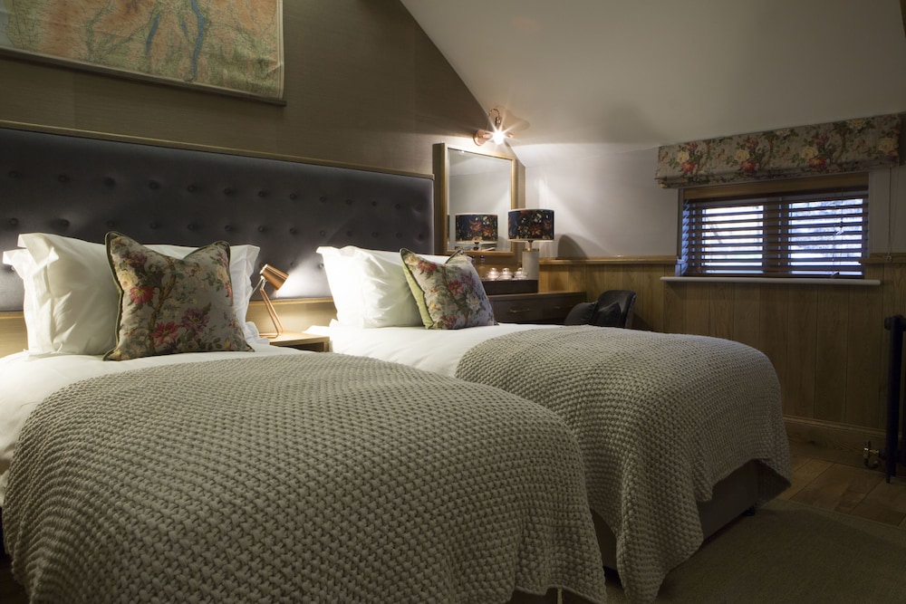 Superior Double or Twin Room, Ensuite (Skiddaw) photo 2