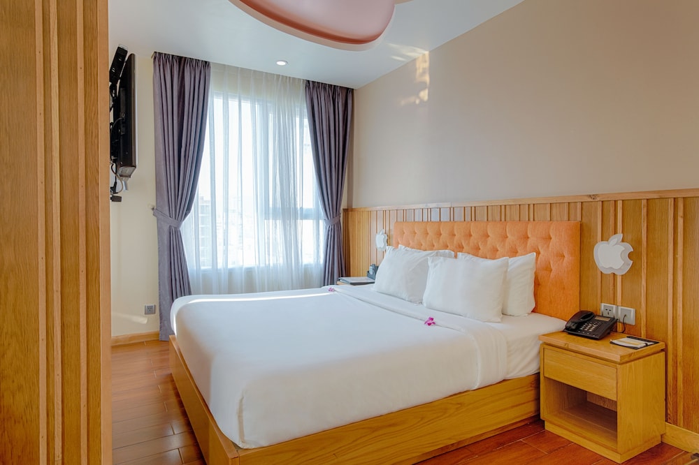 Deluxe Double Room, City View photo 1