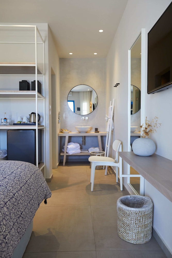 Deluxe Double Room, Garden View photo 2
