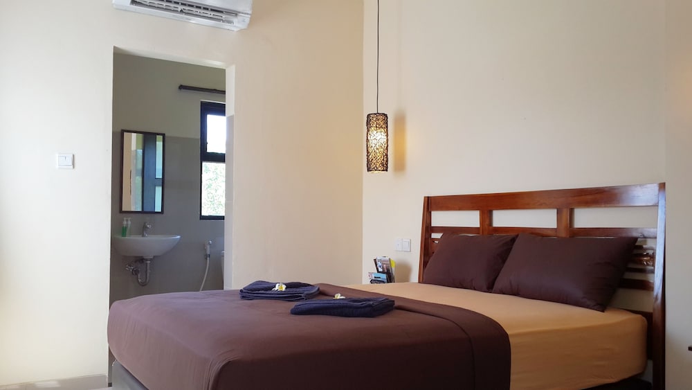 Deluxe Double Room, 1 Queen Bed, Non Smoking photo 2
