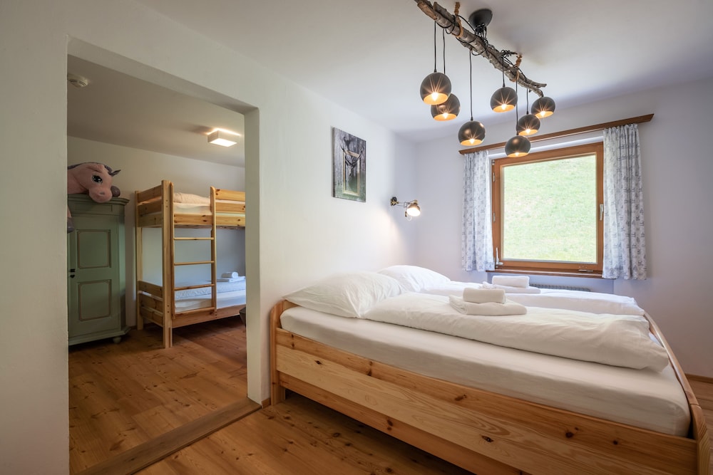 Family Studio, Multiple Beds