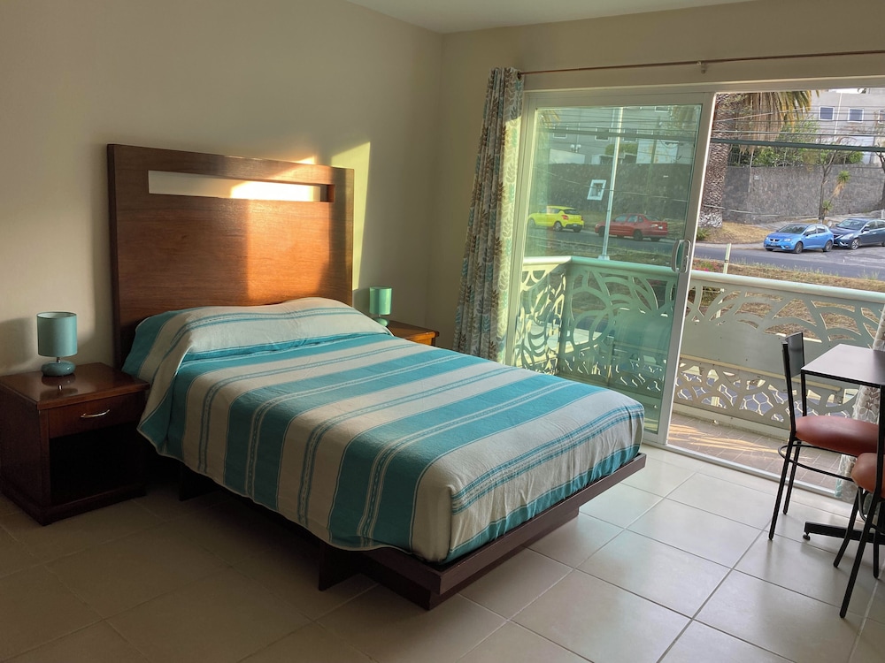 Standard Room photo 2