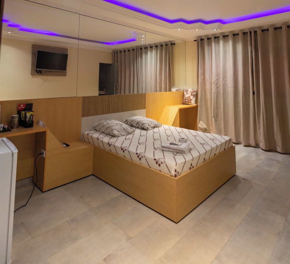 Standard Double Room photo 3