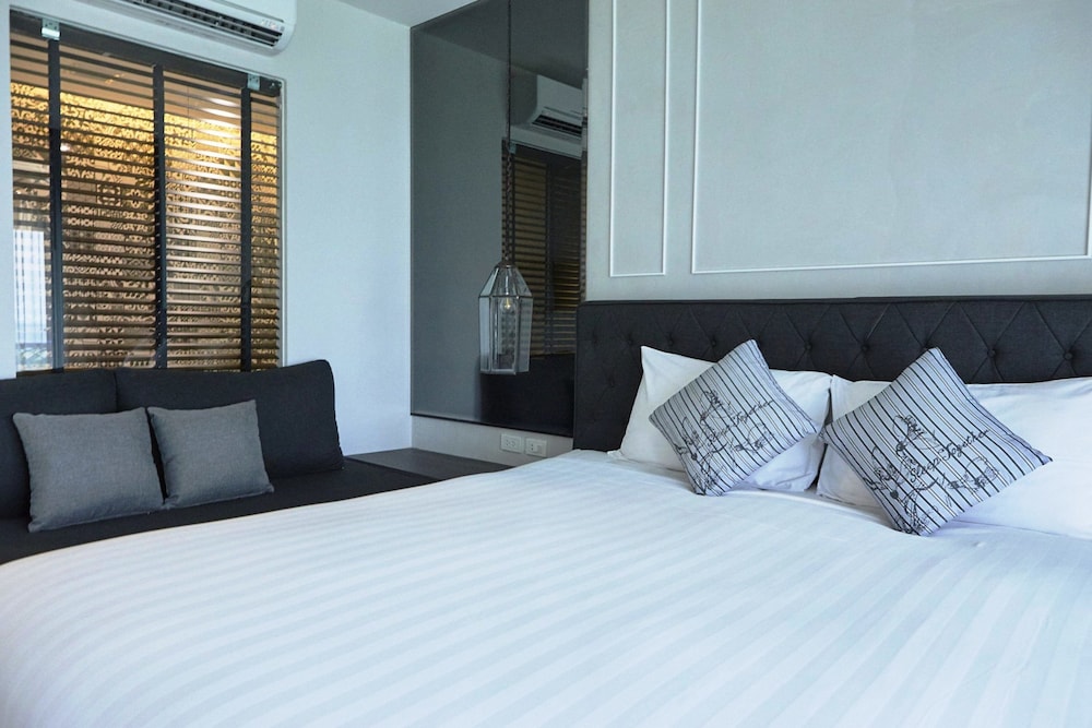 Deluxe Twin Room, Garden View photo 2