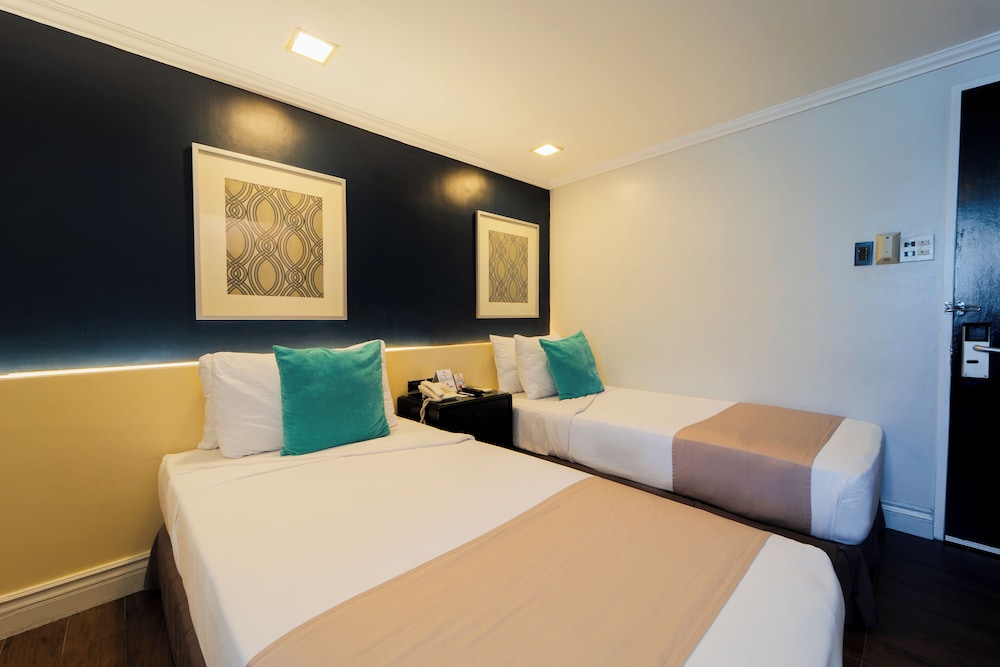 Standard Room photo 3