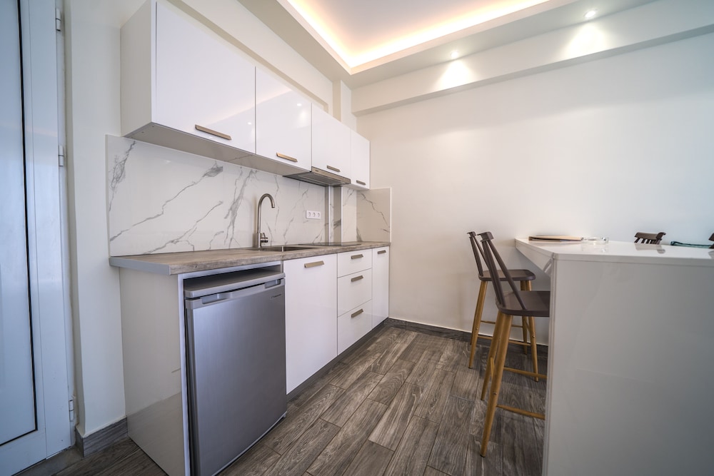Superior Apartment, 1 Bedroom, Sea View - Photo 7