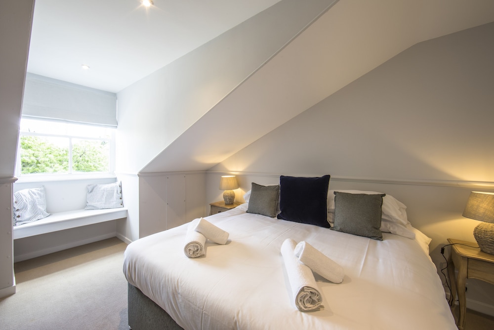 Classic Double Room, Ensuite - Photo 3