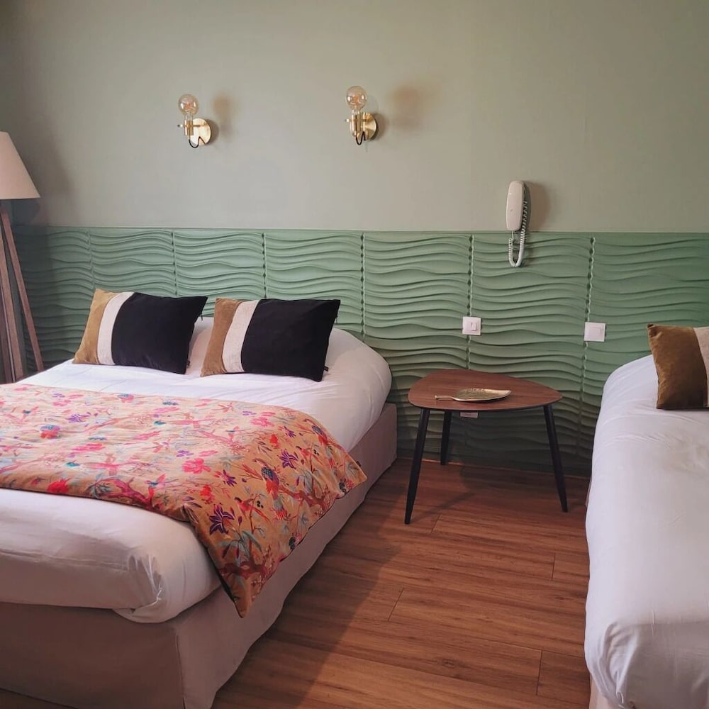 Family Quadruple Room - Photo 6