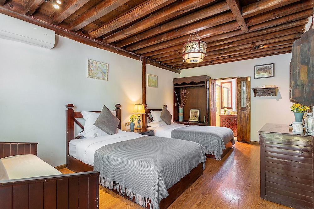 Superior Twin Room photo 2