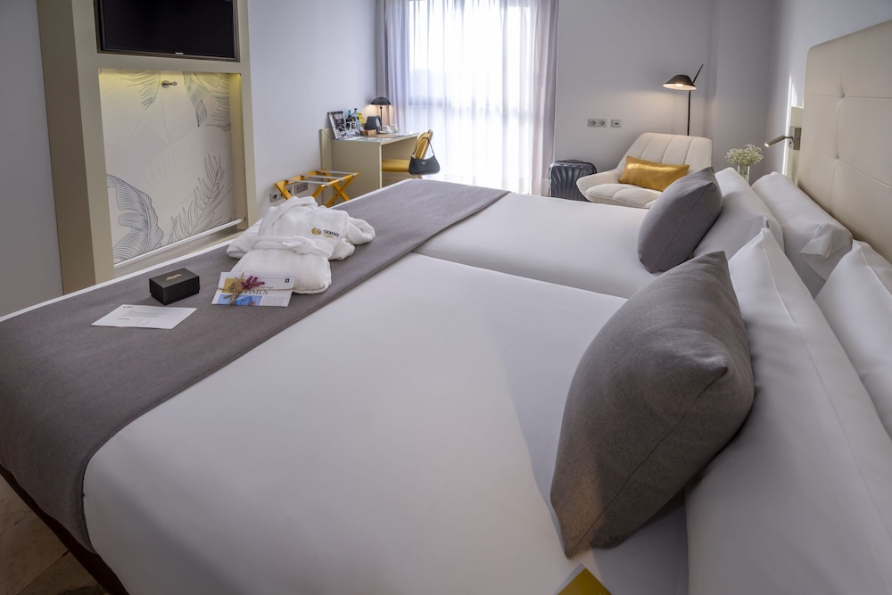 Comfort Double Room, Tower