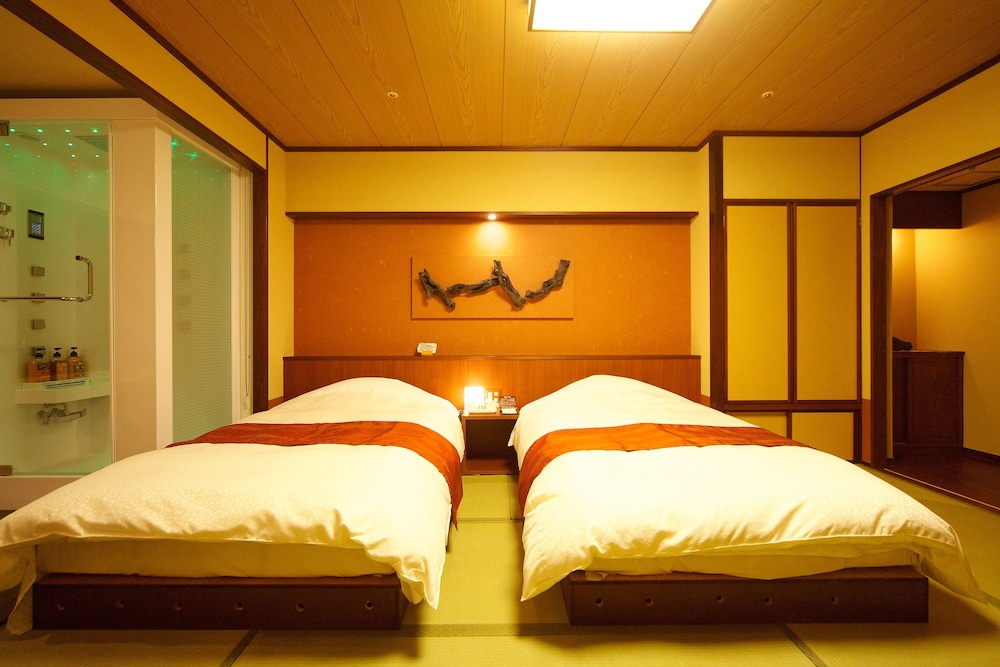 Japanese Style Twin Room with Shower Only