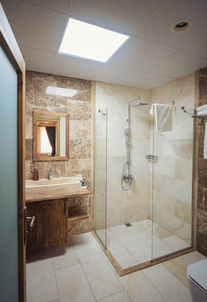 Standard Room - Photo 4