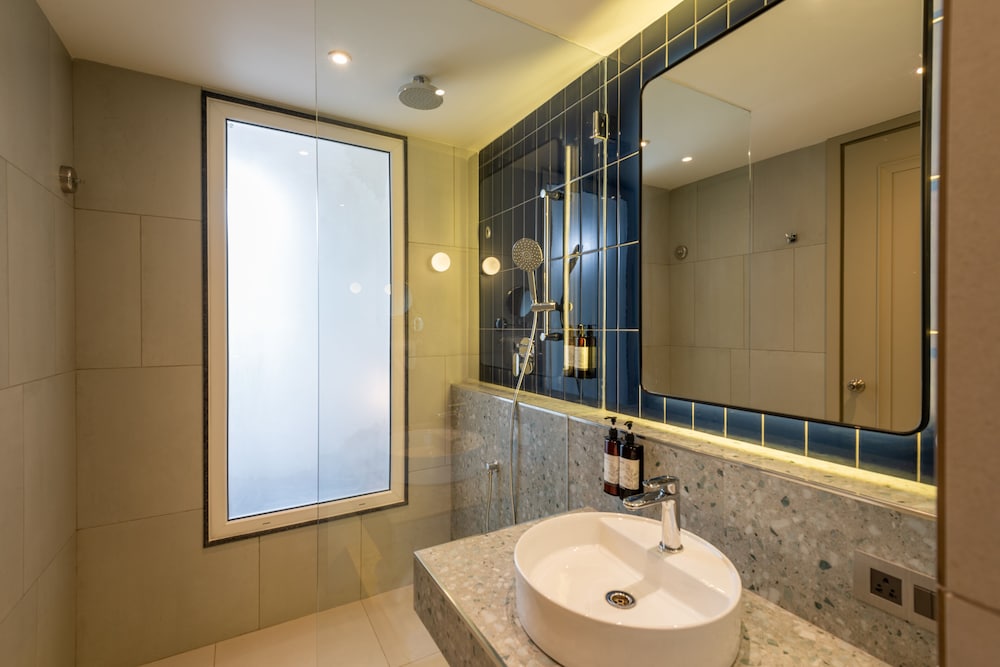 Club Double Room - Photo 2
