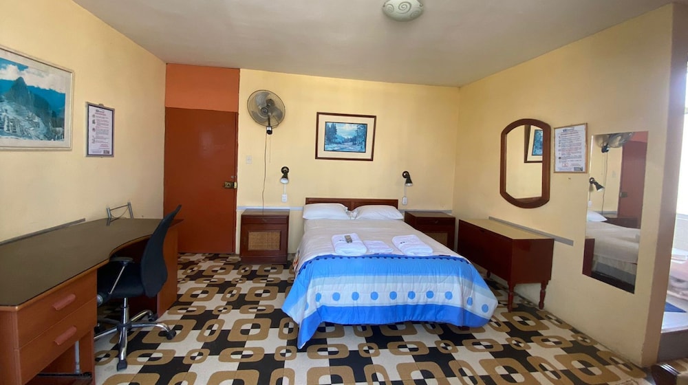 Luxury Studio Suite, Park View photo 1