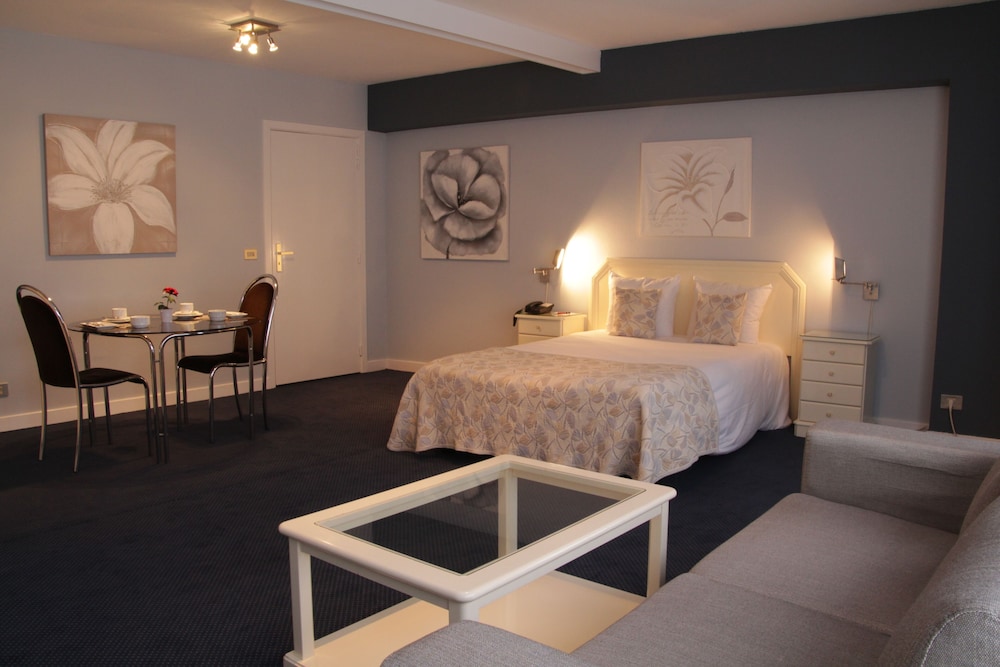 Business Room photo 1