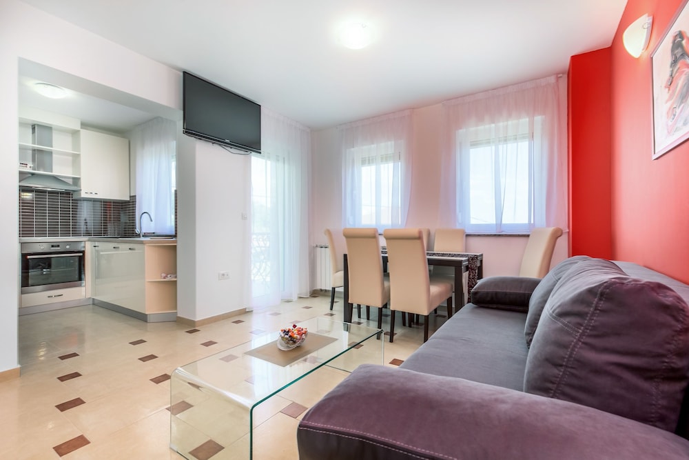 Deluxe Apartment, Sea View photo 1