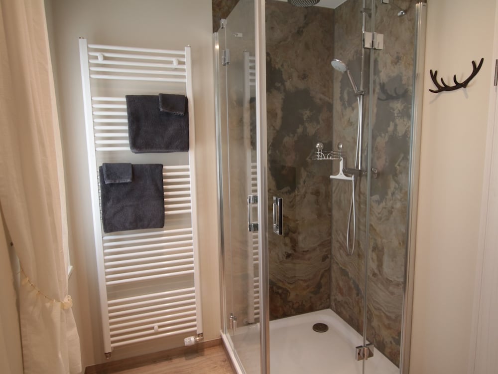 Apartment, Private Bathroom photo 2
